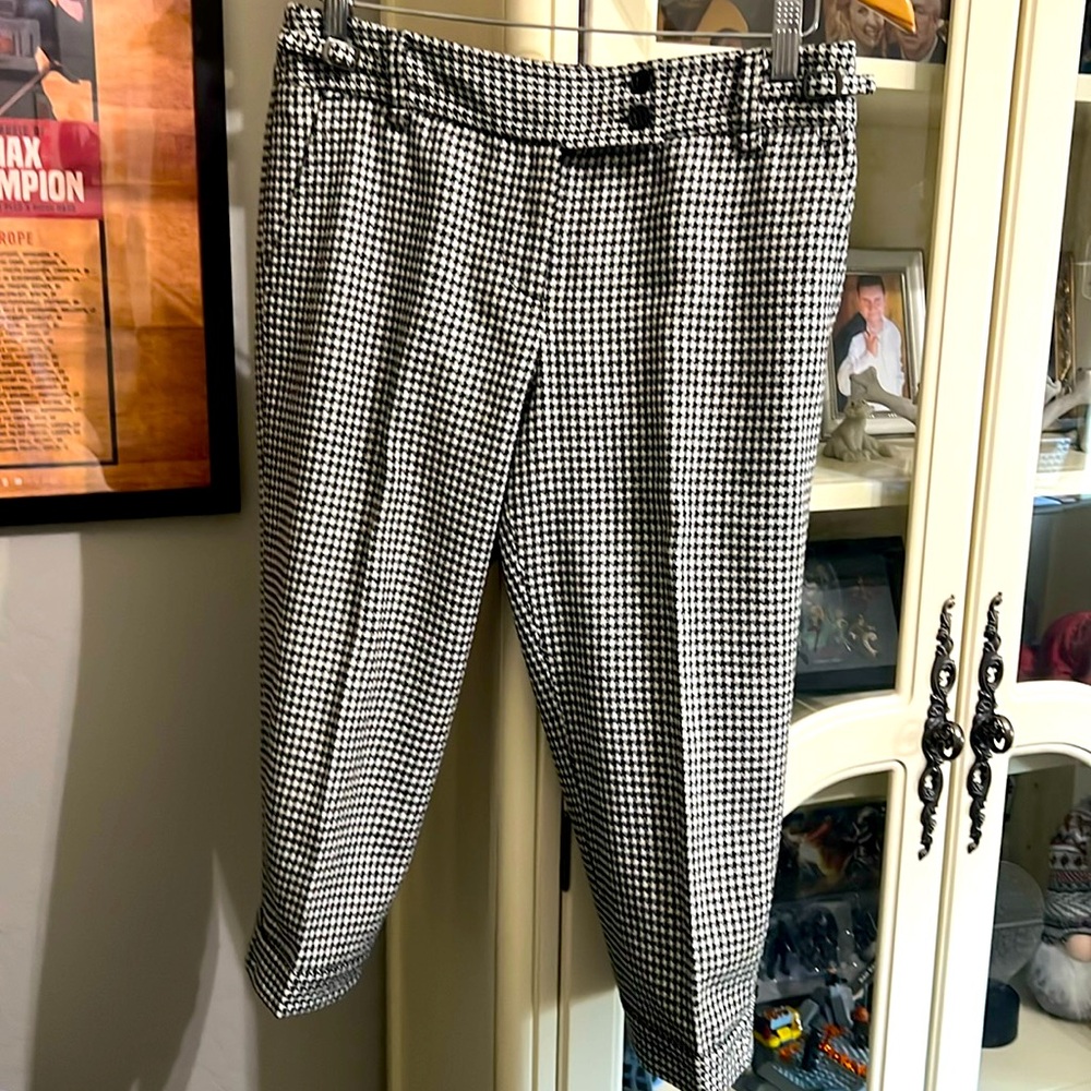 Ann Taylor loft houndstooth capri wool pants